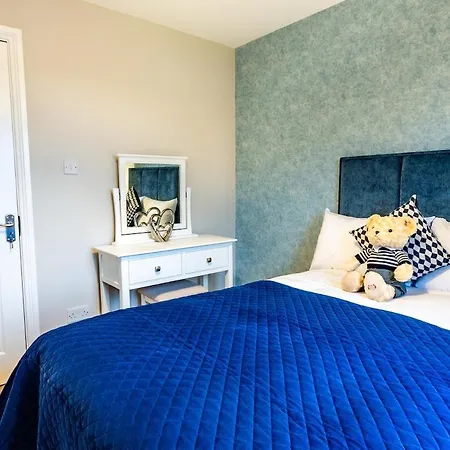 No 31 Village * Killarney