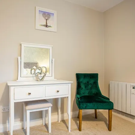 No 31 Village * Killarney