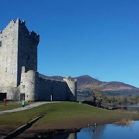 No 31 Village * Killarney